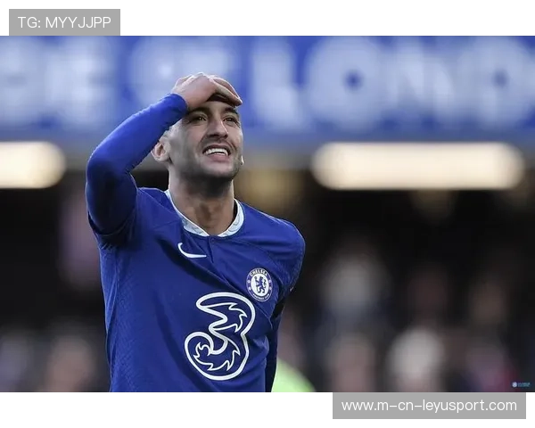 切尔西—齐耶赫弧顶爆射命中死角